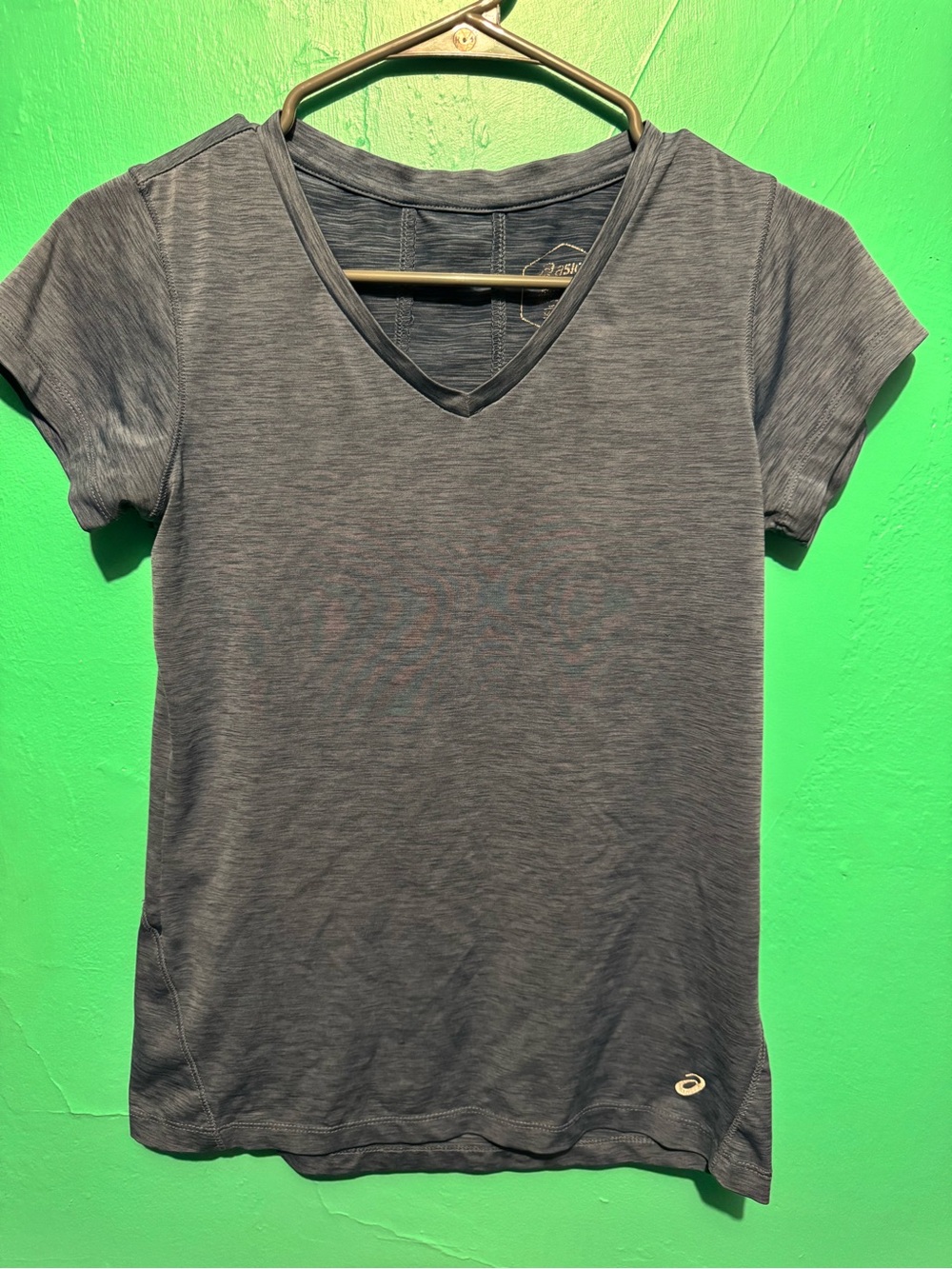 Asics Women's Dark Gray V-Neck Short Sleeve Tee